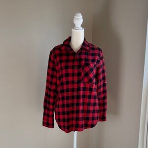 Forever 21 Classic Red and Black Plaid Shirt